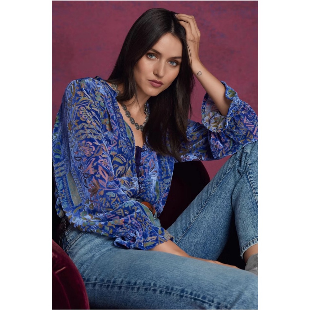 JOASIE BURNOUT BLOUSE